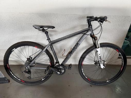 ITAÚNA/MG - BICICLETA RAVA ARO 29 COMANDO XTIME 27 MARCHAS- MA11265