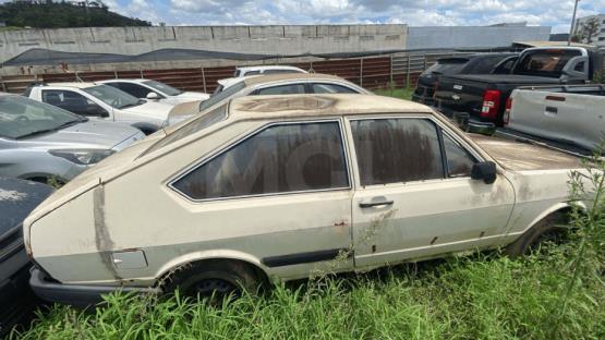 ITAÚNA/MG - CIRCULÁVEL - VOLKSWAGEN PASSAT LS - 1982/1982