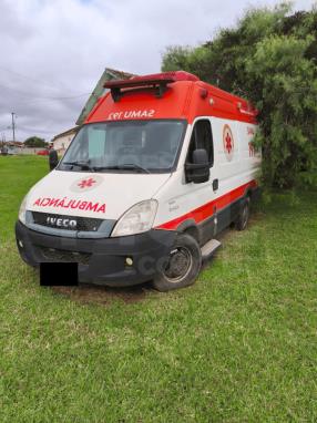 CASTRO/PR - Caminhonete Iveco Daily 35S14 Rev Ambulância, 2018/2019, DIESEL