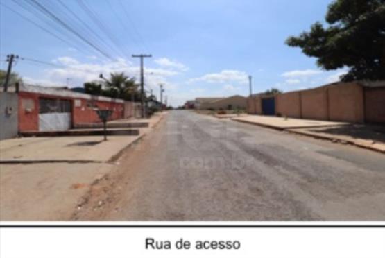 LUZIÂNIA/GO - CASA 02 DO CONDOMÍNIO SILVA I DO LOTEAMENTO PARQUE ESTRELA D'ALVA III