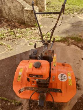 CASTRO/PR - Motocultivador 6.5 HP 4T