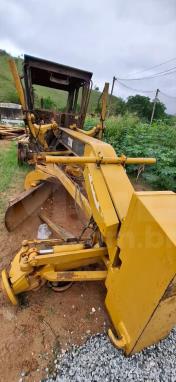 AGUA BOA/MG - Motoniveladora Caterpillar, modelo 120K