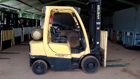 ITAÚNA/MG- EMPILHADEIRA - HYSTER H50FT - ANO: 2011/2011- PA12982
