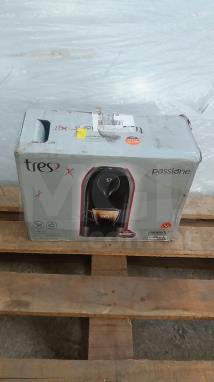 ITAÚNA/MG - TRES CORAÇÕES PASSIONE VERMELHO BRILHANTE CAFETEIRA AUTOMÁTICA MULTIPRESSÃO 220V