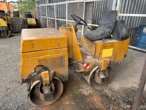 IBIRITÉ/MG-ROLO CONJUGADO WACKER RD880V 2008