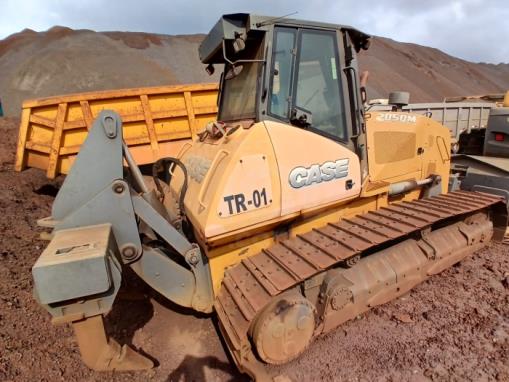 ITABIRITO/MG - TRATOR ESTEIRA - CASE 2050 M - ANO: 2017 - HORAS 6.091 - TR01 - PA