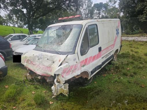 CASTRO/PR - Especial Caminhonete Ambulancia, 2015/2015, DIESEL