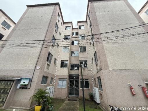 LAURO DE FREITAS/BA — Apartamento Caji (F8787700963484)