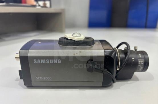 ITAÚNA/MG - Lote contendo 02 câmeras SAMSUNG SCB-2000 e 02 suportes