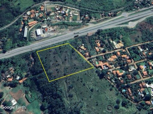 JUATUBA/MG — Terreno com 2.49.60 hectares (24.900m²), às margens da MG-050