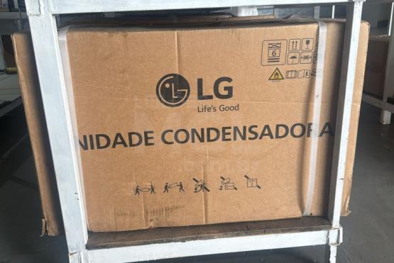 ITAÚNA/MG - CONDENSADORA LG DUAL INVERTER VOICE 9K 220V